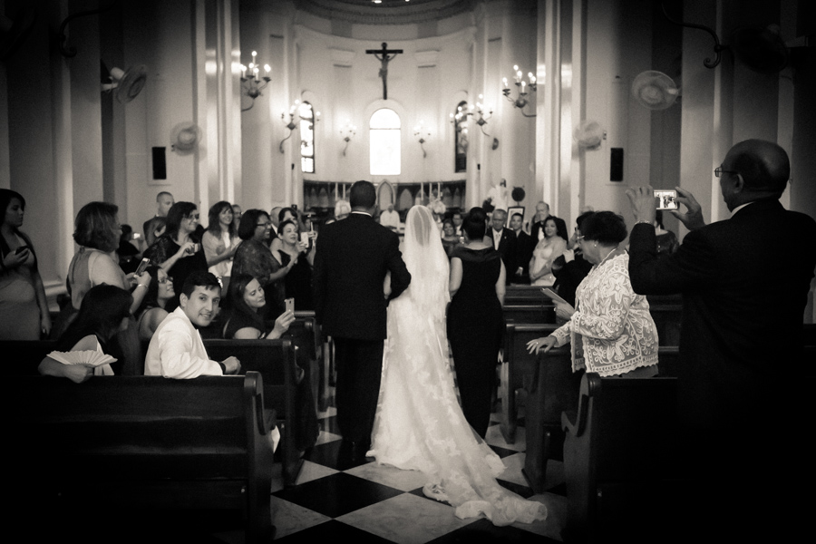 Alfredo Valentine Couture Bridal Photography Fort Lauderdale Wedding Photographer photographing wedding ceremony in San Juan Cathedral in Old San Juan Puerto Rico